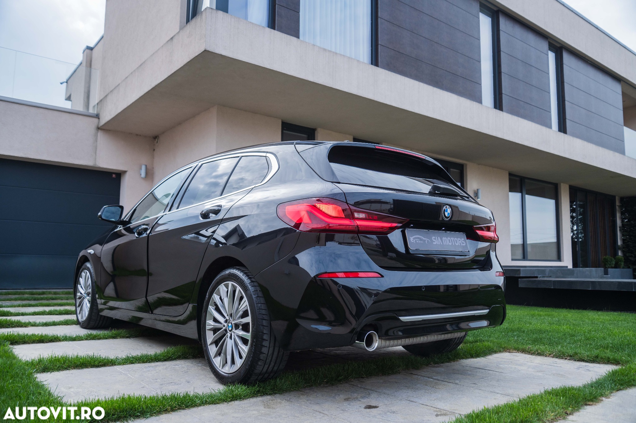 BMW Seria 1 118i Aut. Luxury Line - 12