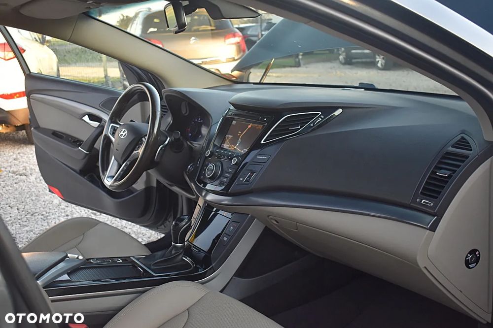 Hyundai i40 2.0 Automatik Premium - 19