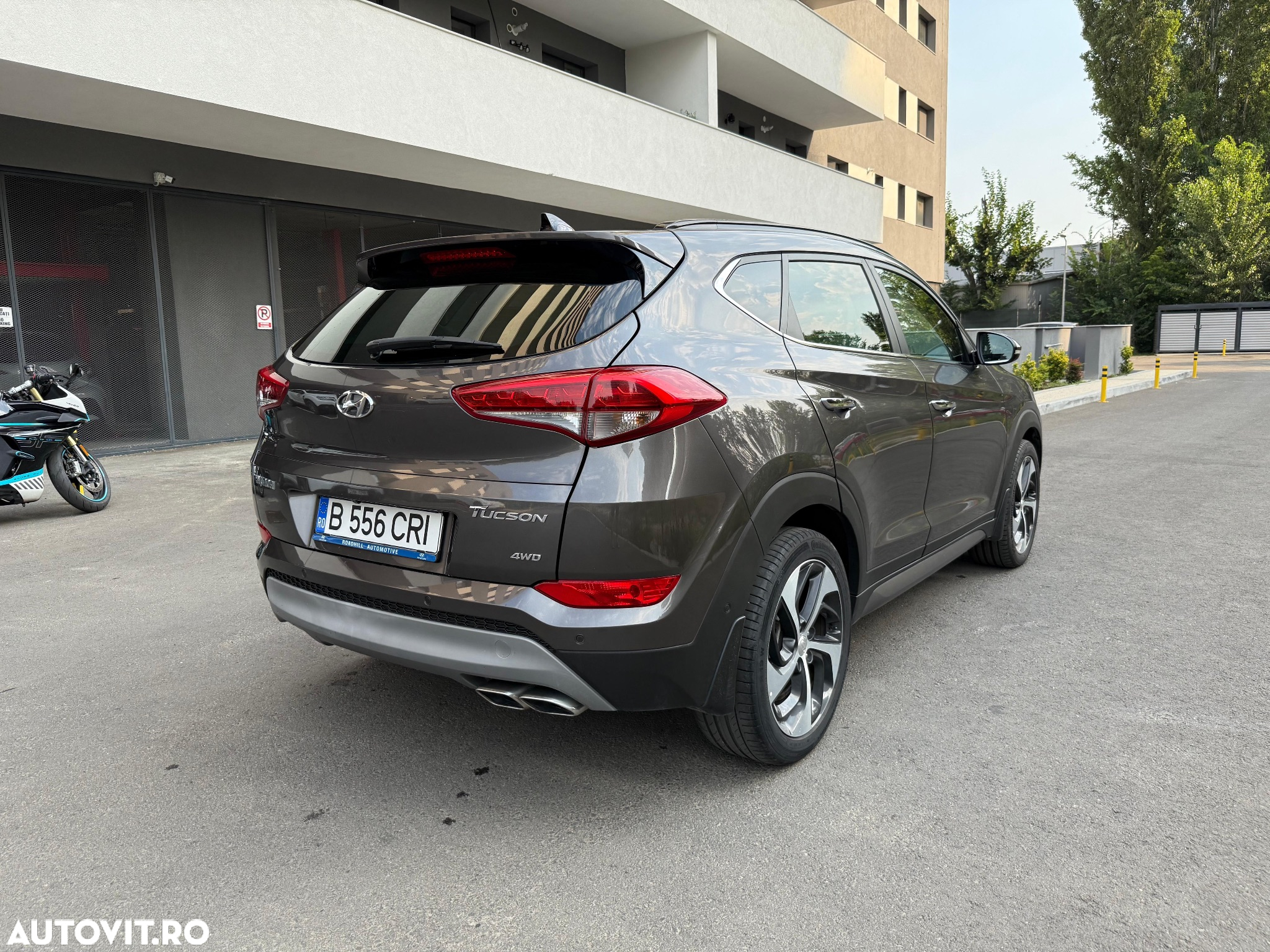 Hyundai Tucson 2.0 CRDI 4WD 6AT Style - 5