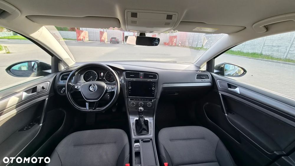 Volkswagen Golf 1.4 TSI BMT Comfortline - 30