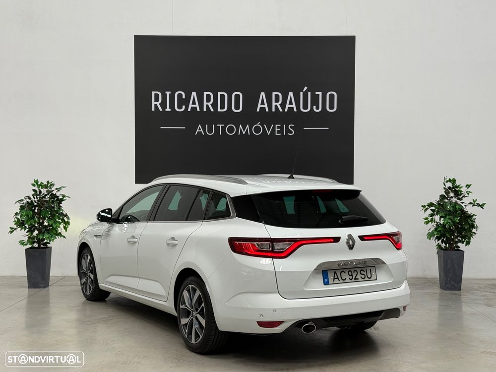 Renault Mégane Sport Tourer 1.5 dCi Bose Edition EDC - 3