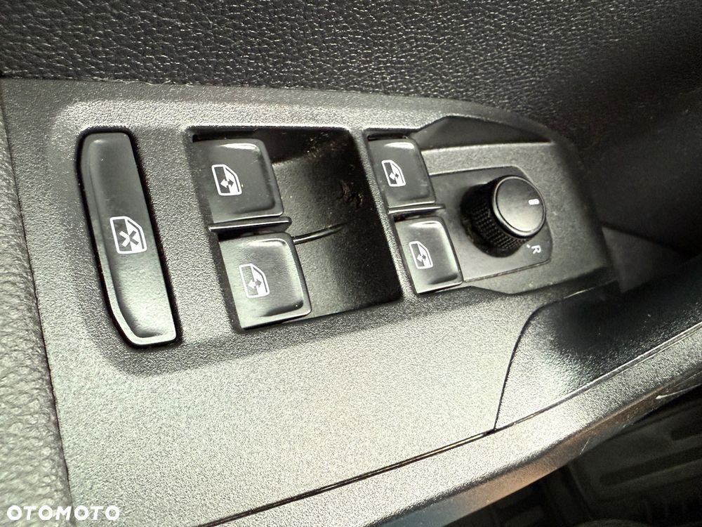 Seat Arona 1.0 TSI Full LED S&S DSG - 34