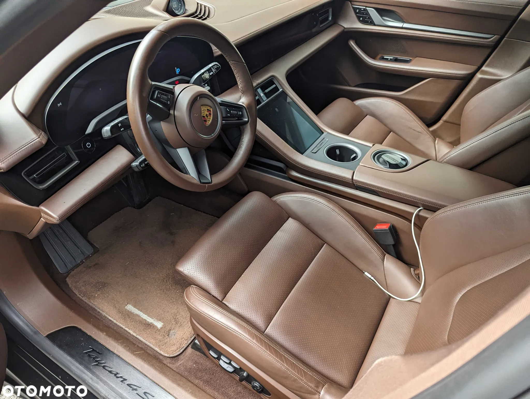 Porsche Taycan 4S Sport Turismo Performance Plus - 9