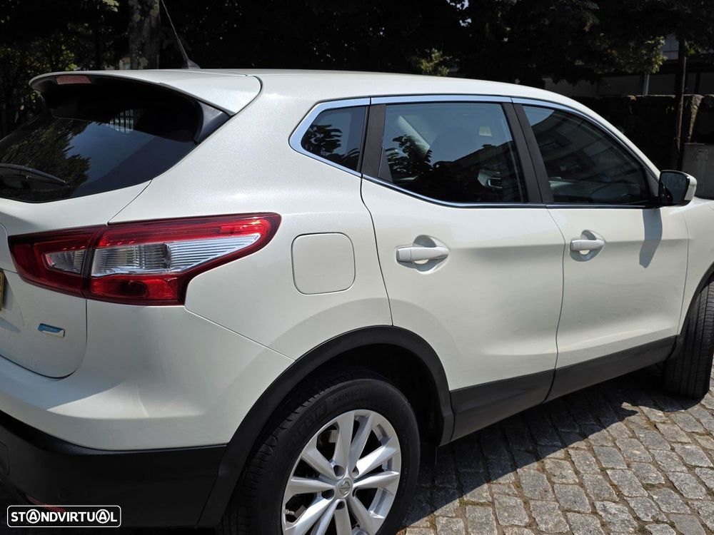 Nissan Qashqai 1.5 dCi N-Connecta - 7