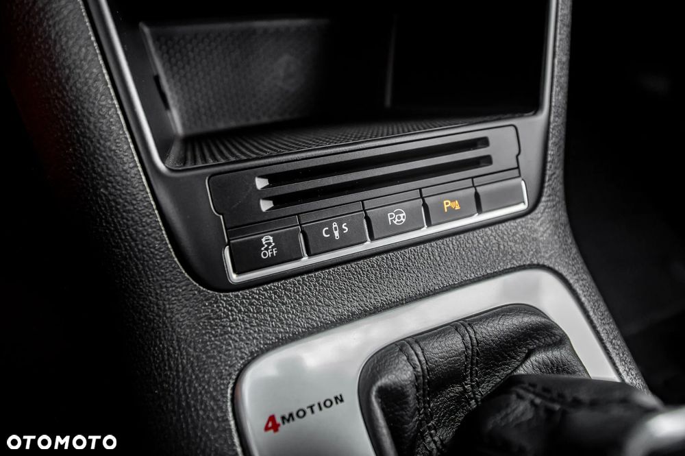 Volkswagen Tiguan 2.0 TSI 4Motion DSG Exclusive - 35