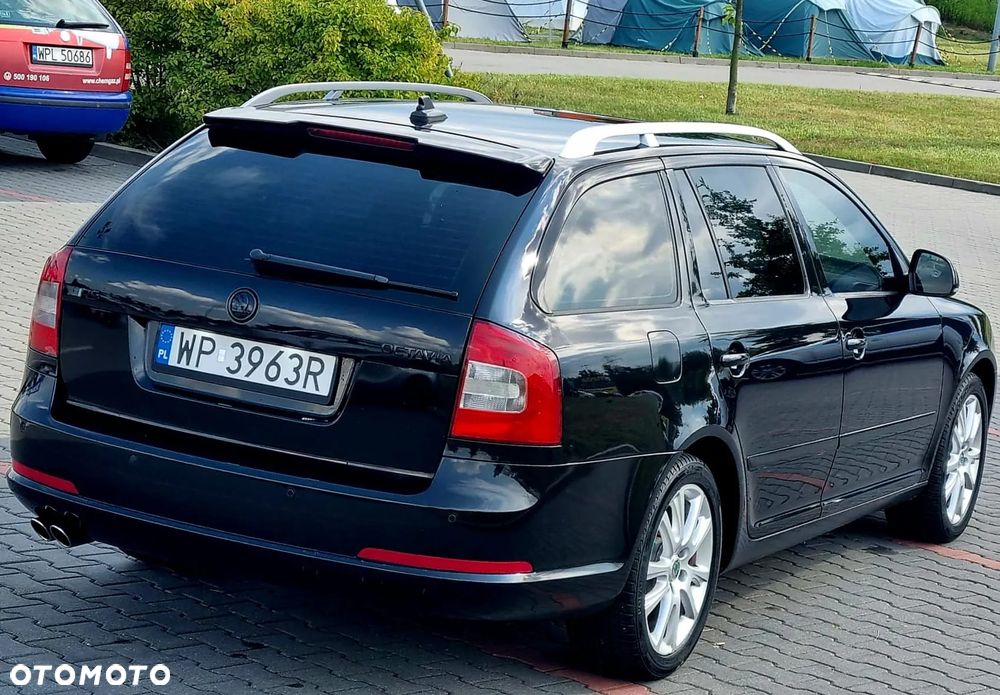 Skoda Octavia 2.0 TDI RS - 13