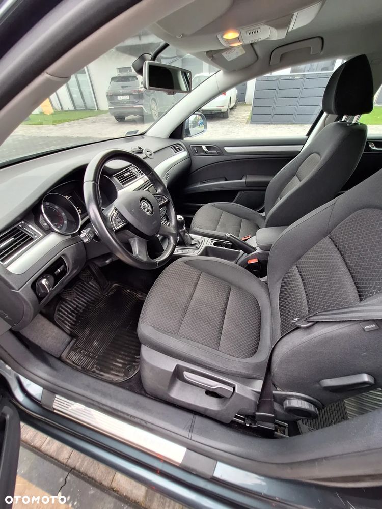 Skoda Superb 1.8 TSI Ambition - 24