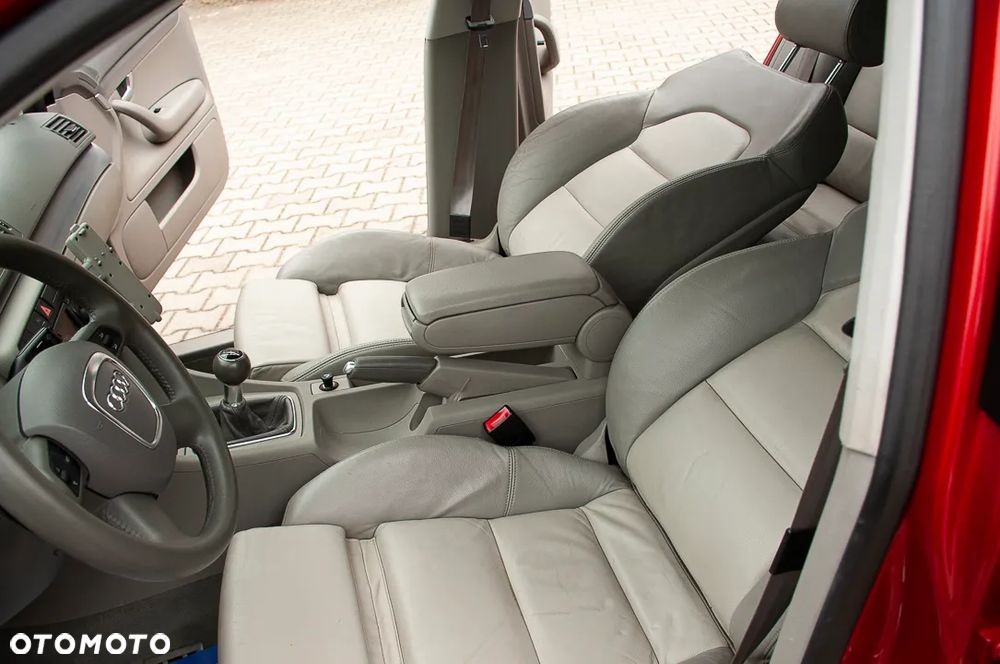 Audi A4 Avant 1.8 T - 37