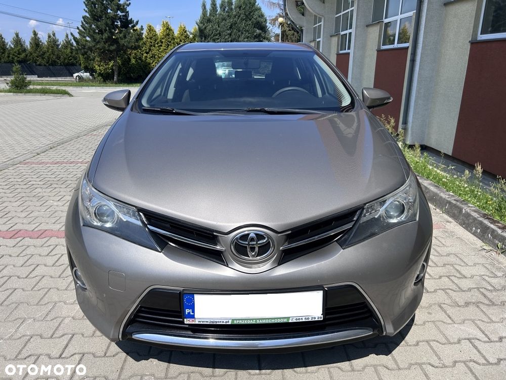 Toyota Auris 1.33 Dual-VVT-i Comfort - 12
