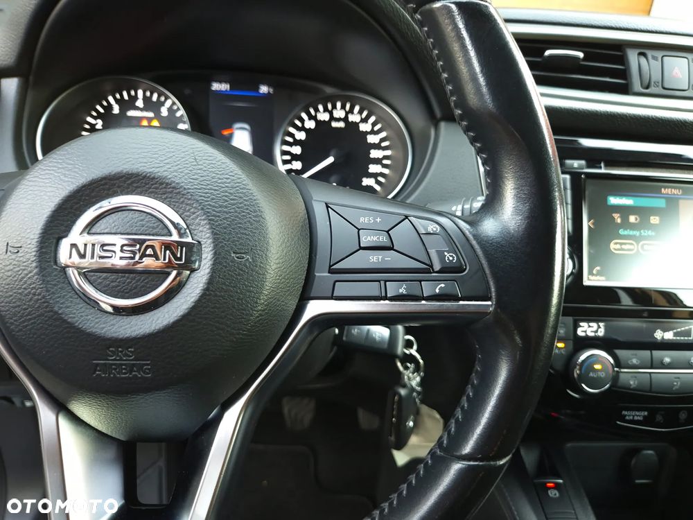 Nissan Qashqai - 24