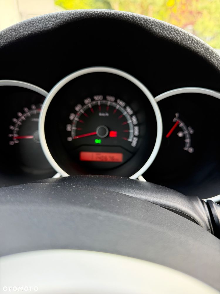 Kia Venga 1.4 L - 9