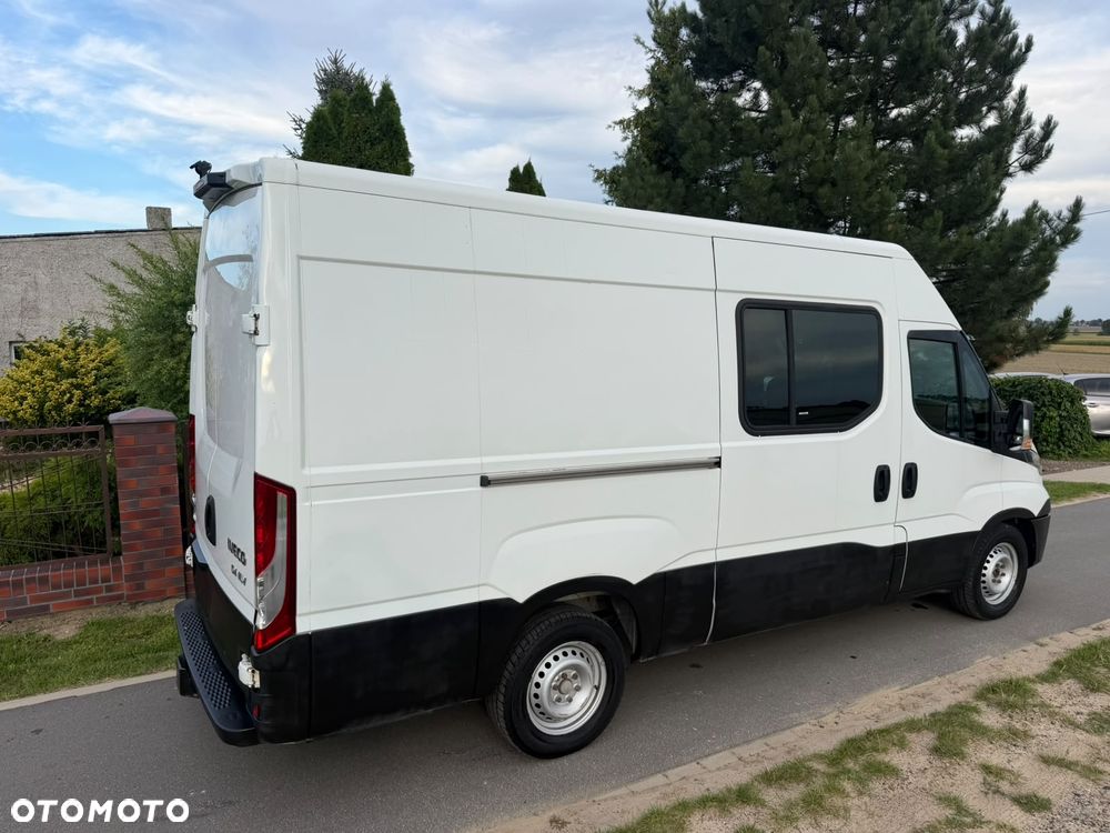 Iveco DAILY _ Tylko 116.000km ! _ 2018 Rok _ L3H2 _ 7 Osobowy - 5