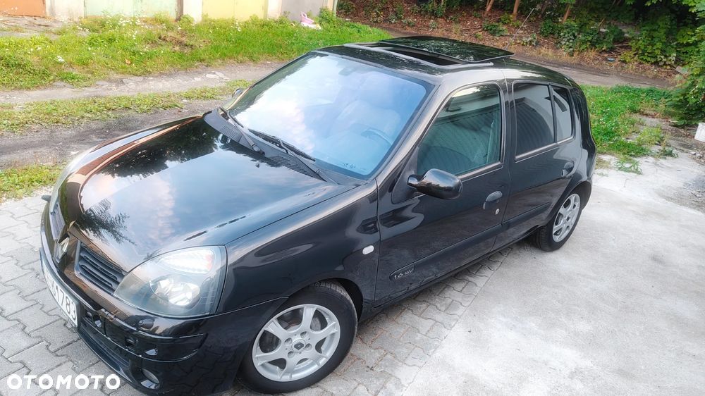 Renault Clio - 1