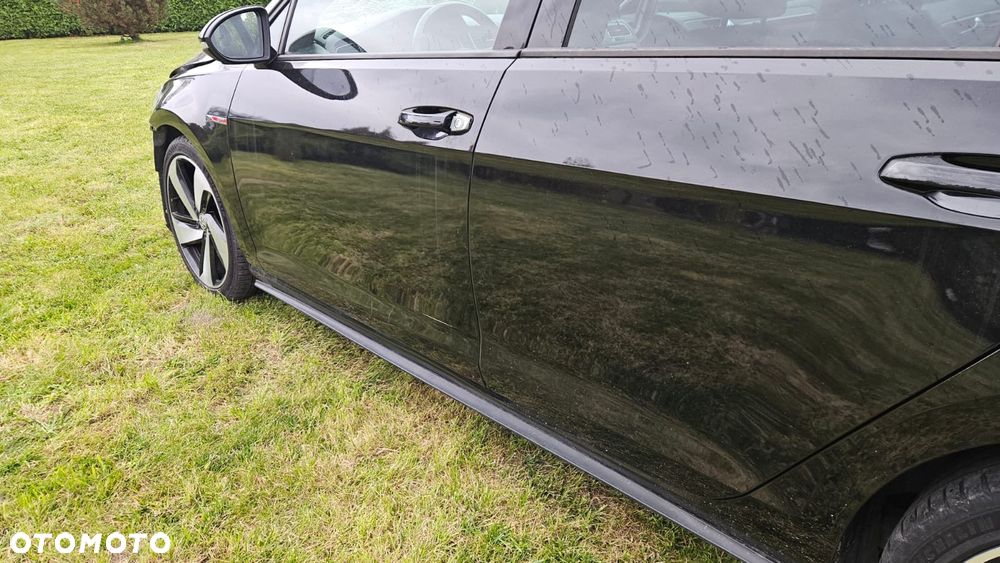 Volkswagen Golf VIII 2.0 TSI GTI DSG - 19