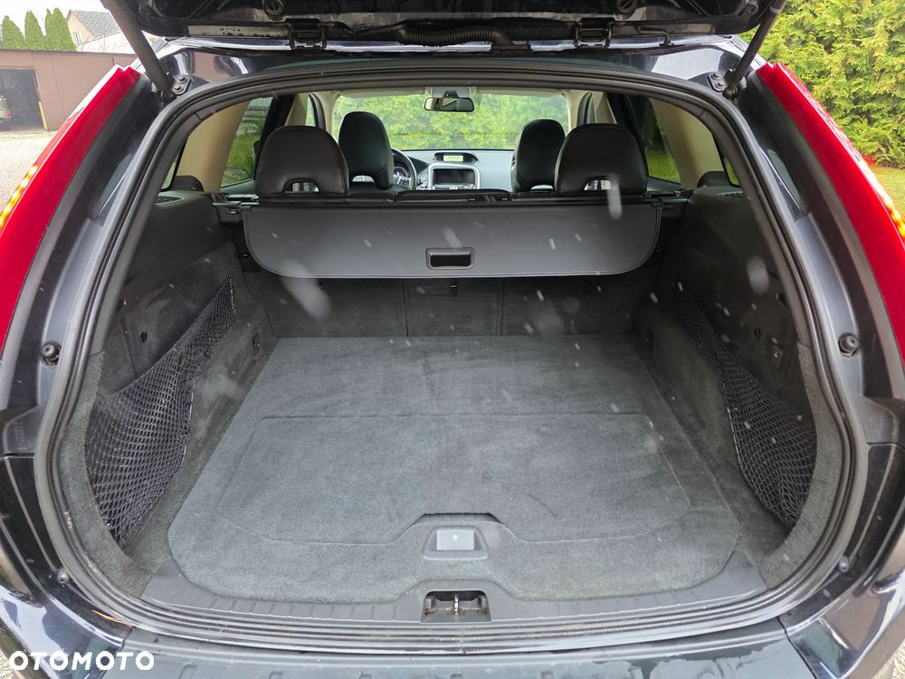 Volvo XC 60 D5 AWD Summum - 24