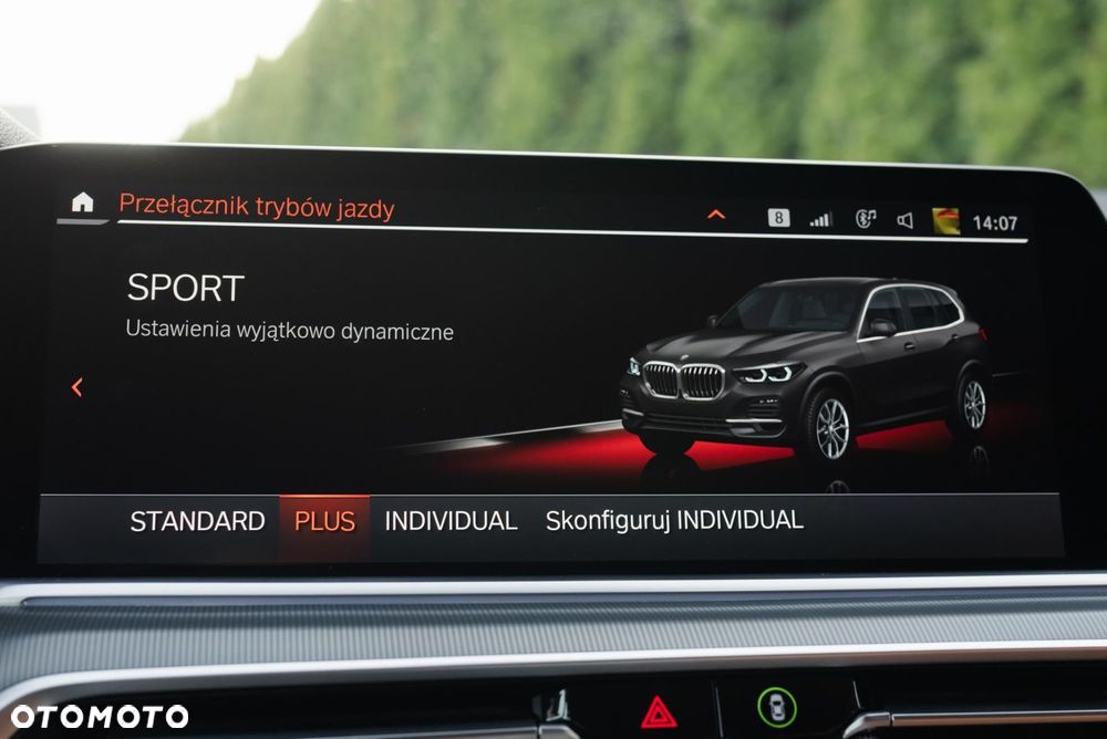 BMW X5 xDrive40i - 22