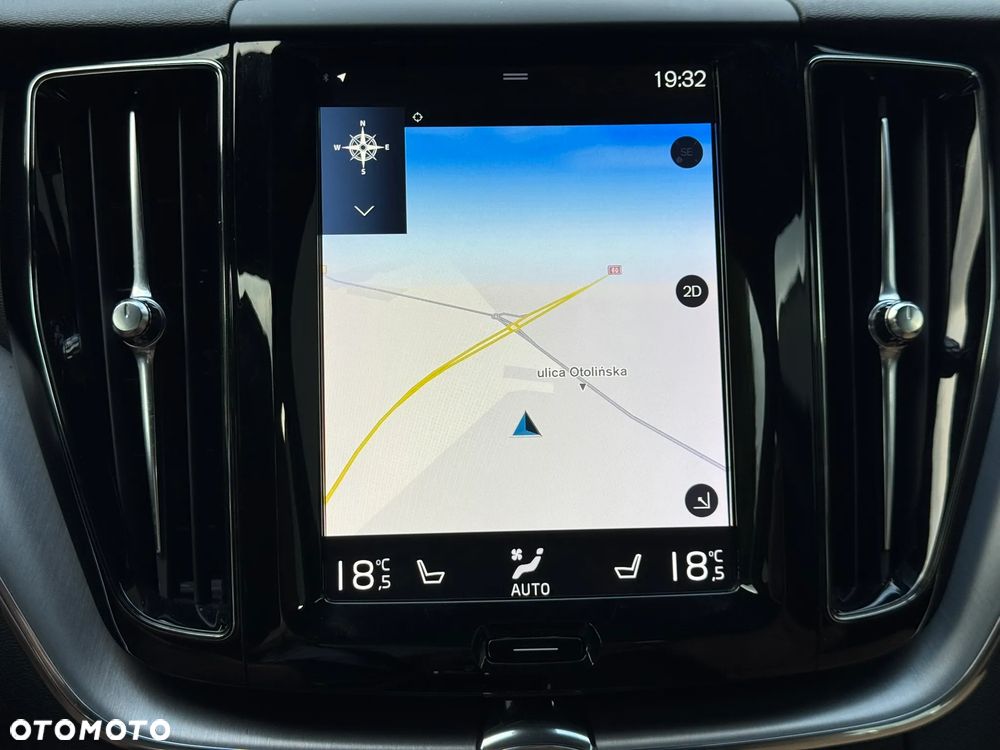 Volvo XC 60 D4 Geartronic Summum - 33