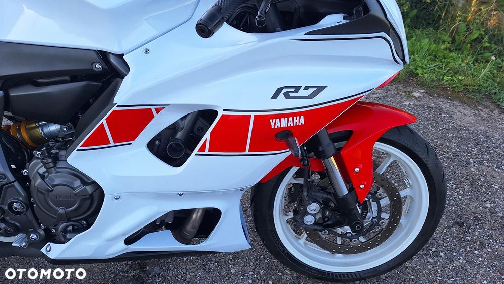 Yamaha R7 - 22