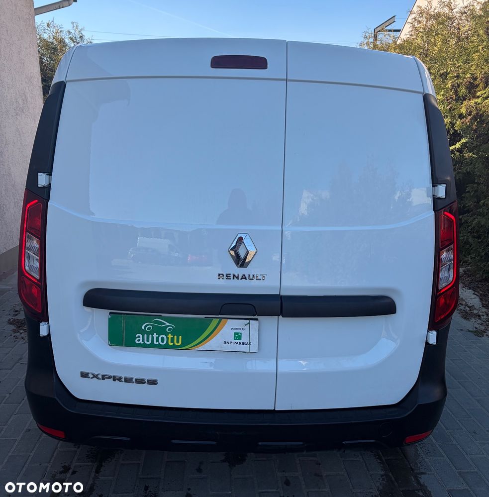 Renault Express - 9