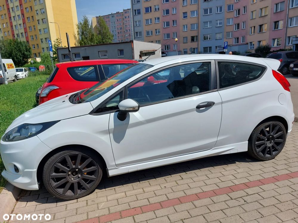Ford Fiesta 1.4 TDCI - 8