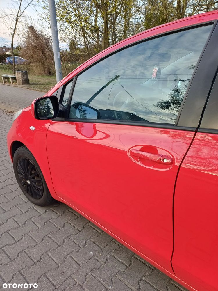 Daihatsu Charade - 7