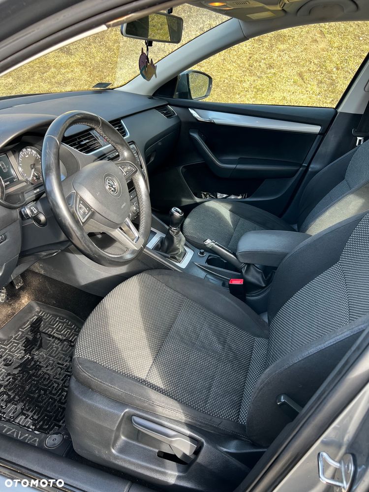Skoda Octavia 1.4 TSI Ambition - 11