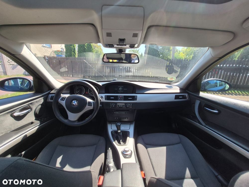 BMW Seria 3 - 14