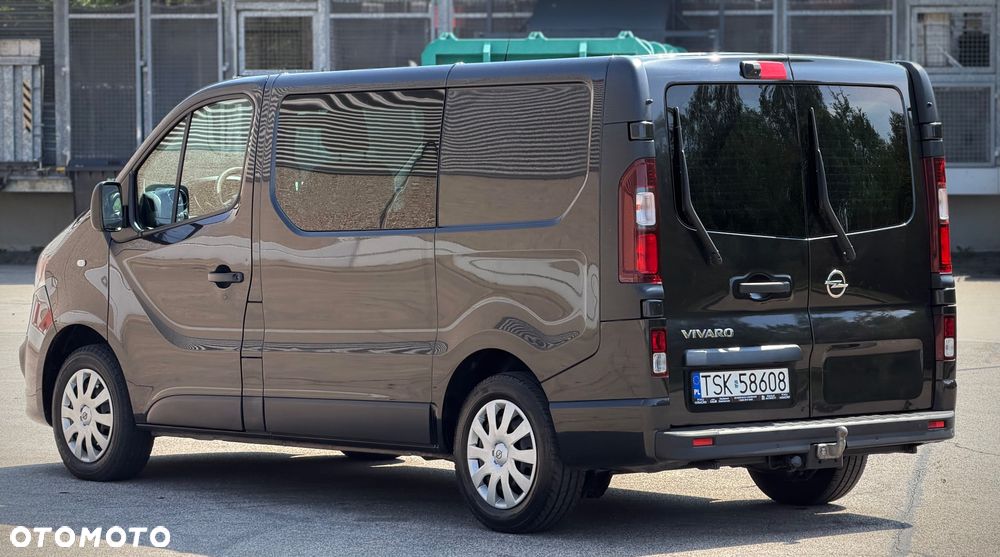 Opel VIVARO BRYGADÓWKA 5-Osobowy - 4