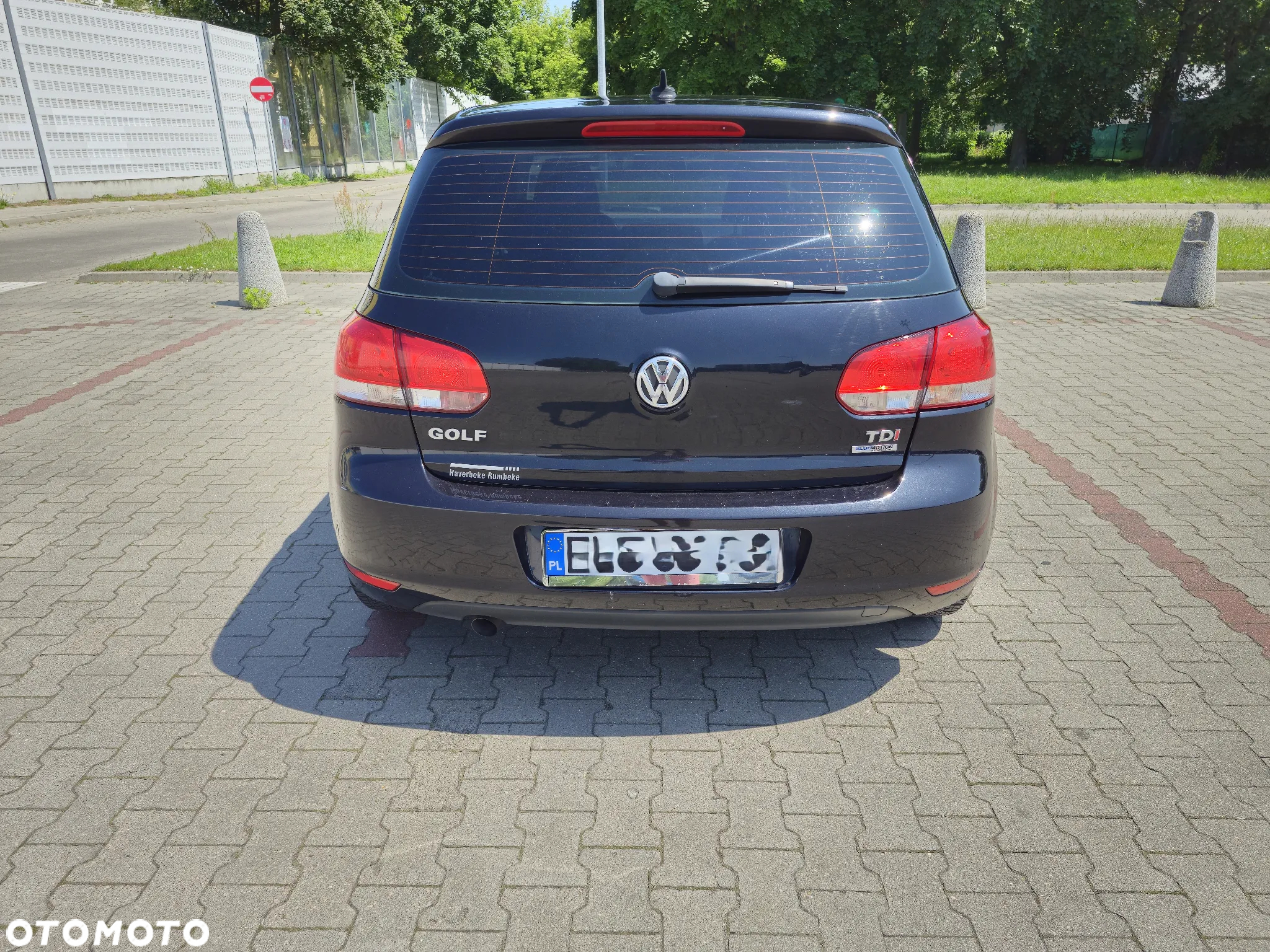 Volkswagen Golf VI 1.6 TDI 4Mot Trendline - 3