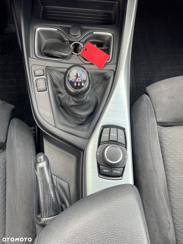 BMW Seria 1 118i M Sport - 27