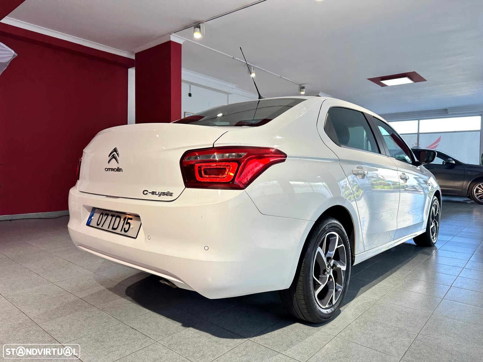 Citroën C-Elysée 1.6 BlueHDi Exclusive - 6