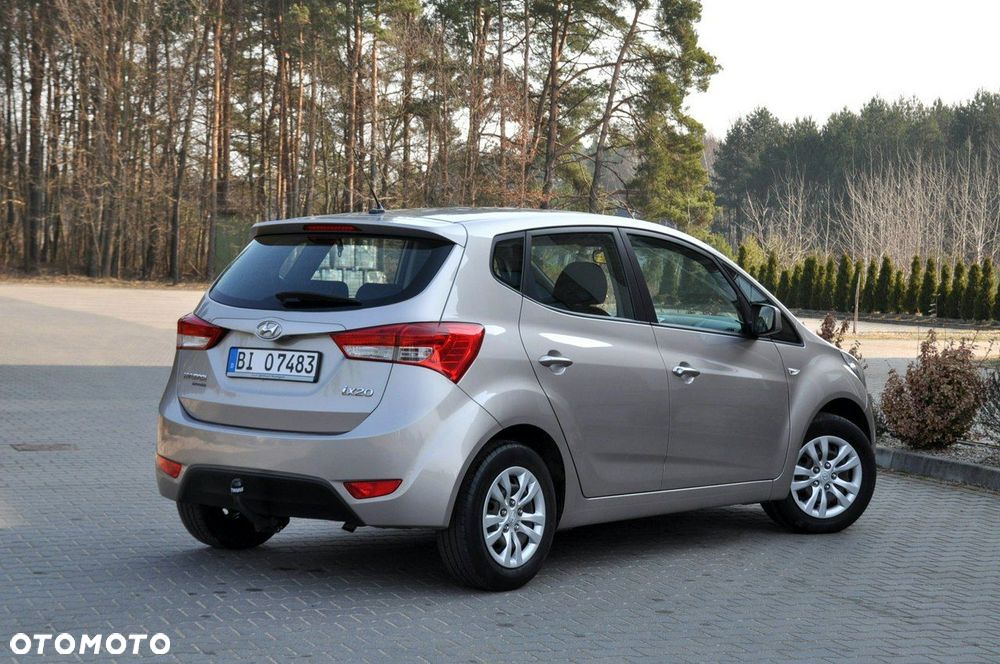 Hyundai ix20 - 6