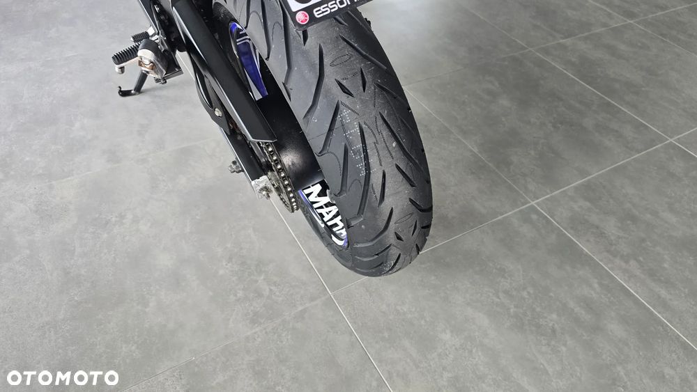 Yamaha XJ - 17