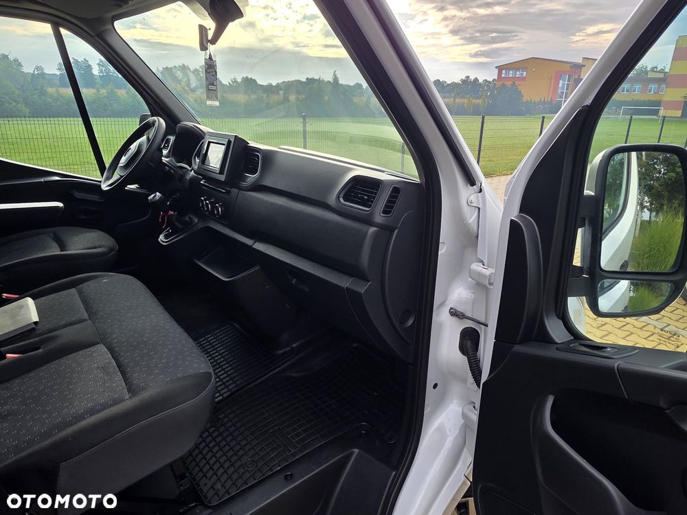 Opel Movano - 17