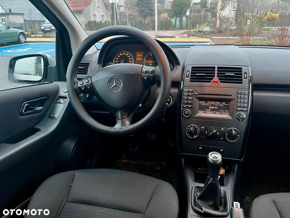 Mercedes-Benz Klasa A 180 CDI Classic - 4