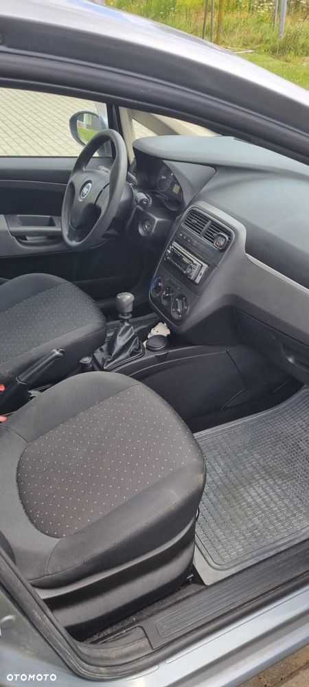 Fiat Punto - 10