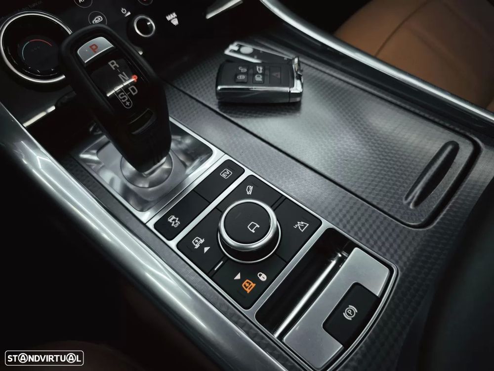 Land Rover Range Rover Sport 2.0 Si4 PHEV HSE Dynamic Stealth - 53