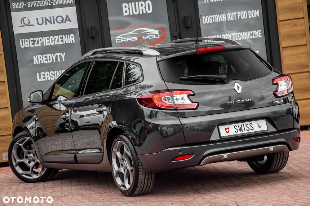 Renault Megane TCe 180 GT - 10