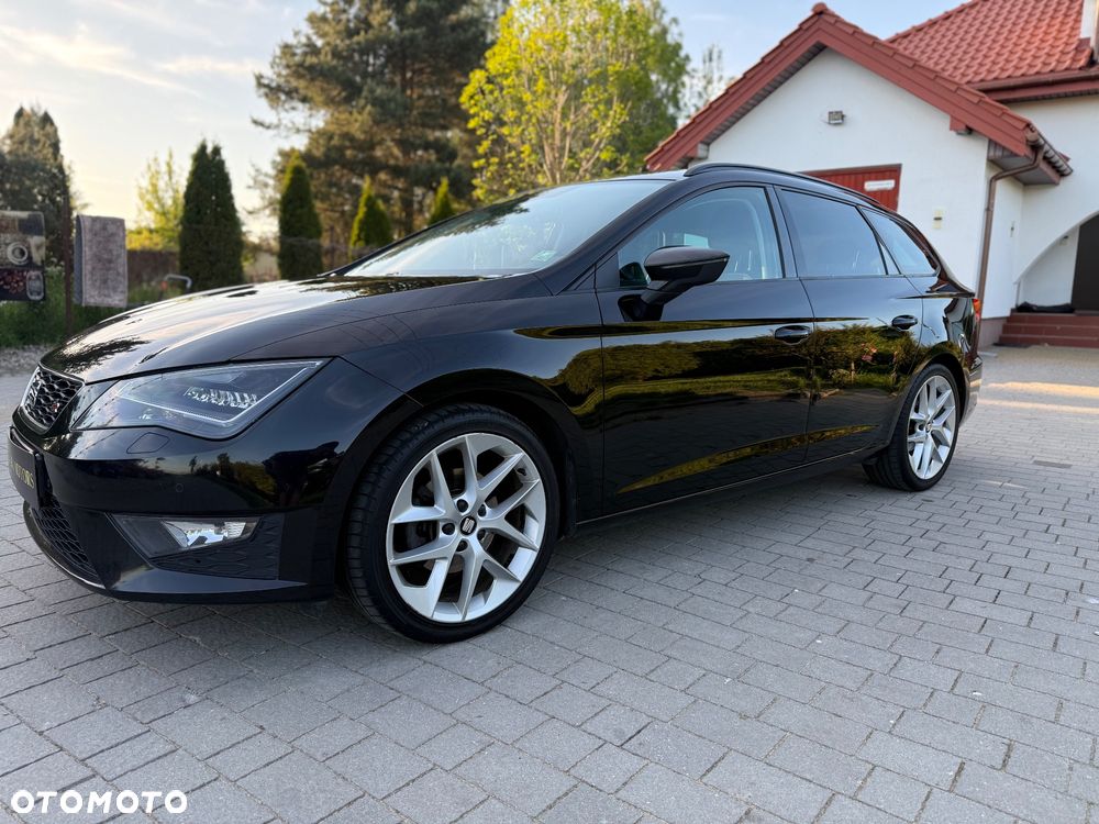 Seat Leon 2.0 TDI FR Black S&S - 2