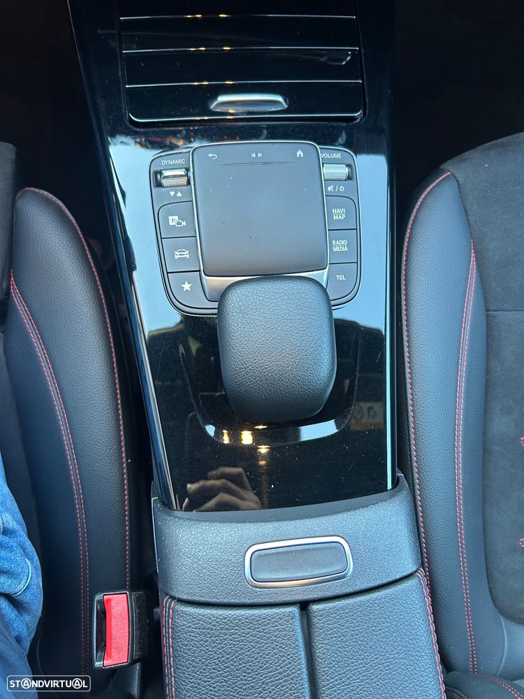 Mercedes-Benz CLA 250 e 8G-DCT AMG Line - 18