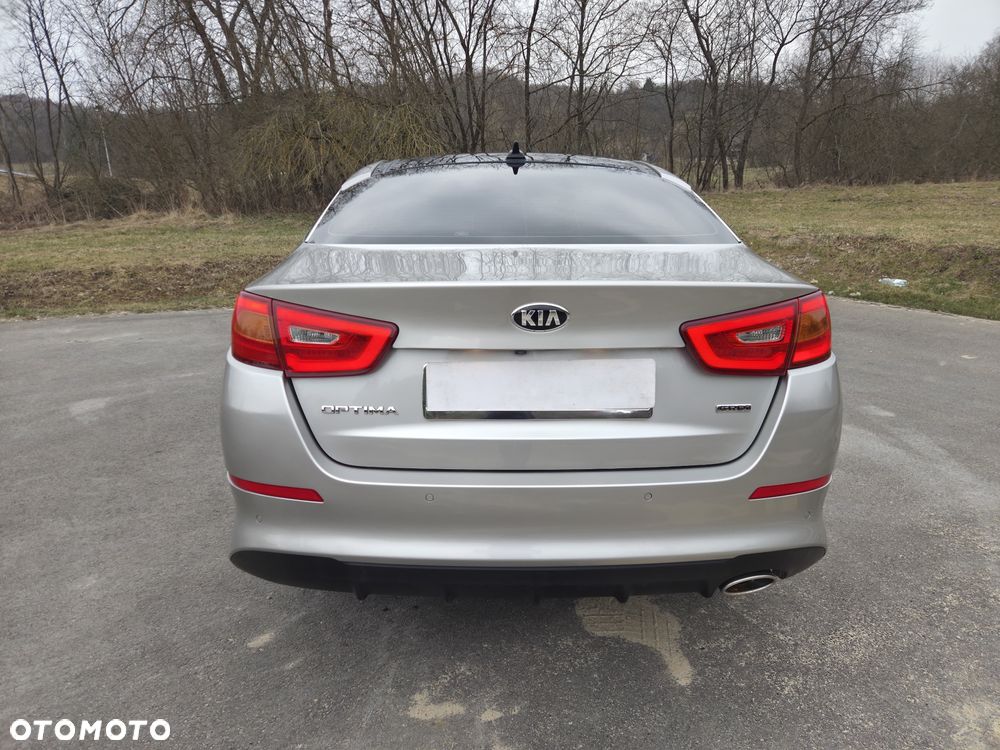 Kia Optima - 7