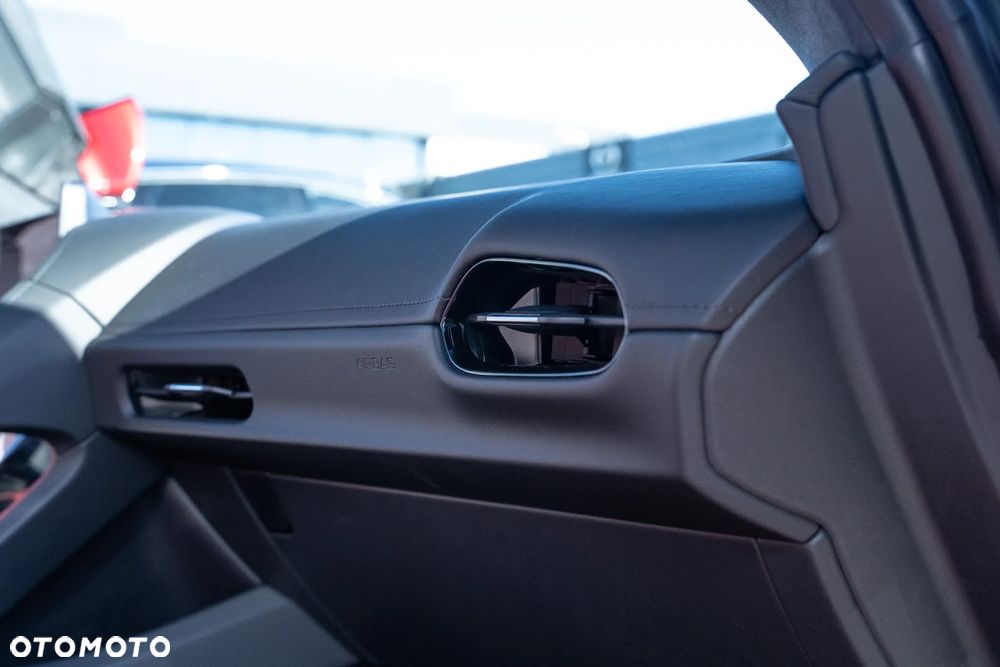 MG Cyberster 77kWh AWD Czarny Dach - 25