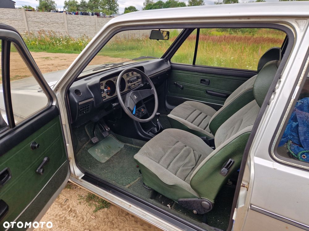 Volkswagen Golf - 5