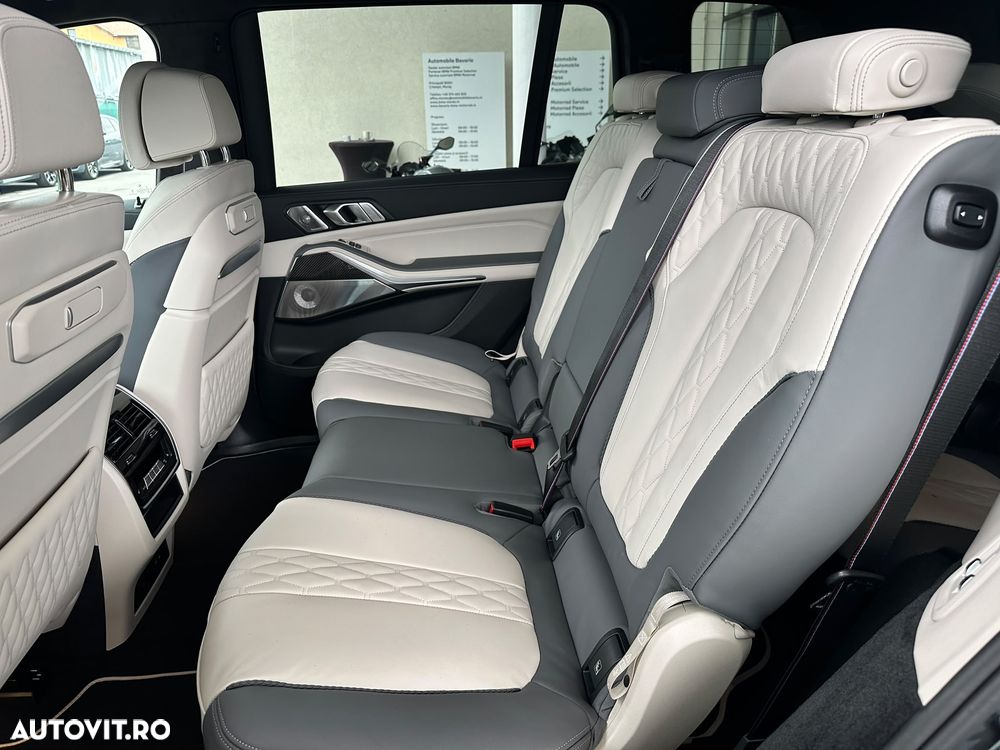 BMW X7 xDrive40d - 11