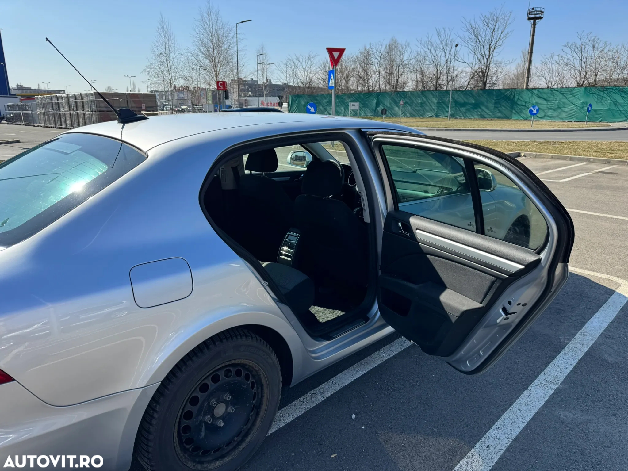 Skoda Superb 1.8 TSI Ambition - 13