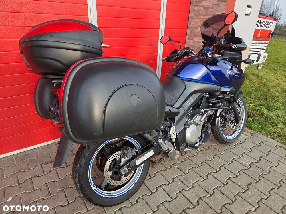 Suzuki V-STROM - 3