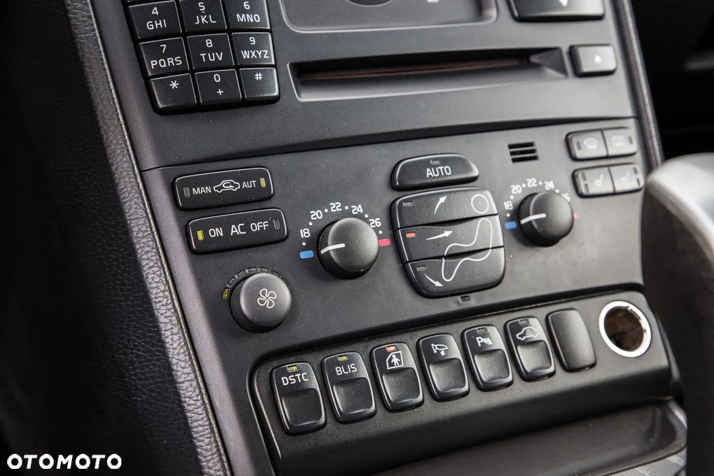 Volvo XC 90 2.4 D5 Executive - 24