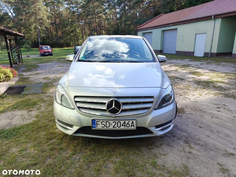 Mercedes-Benz Klasa B 200 7G-DCT Style - 20
