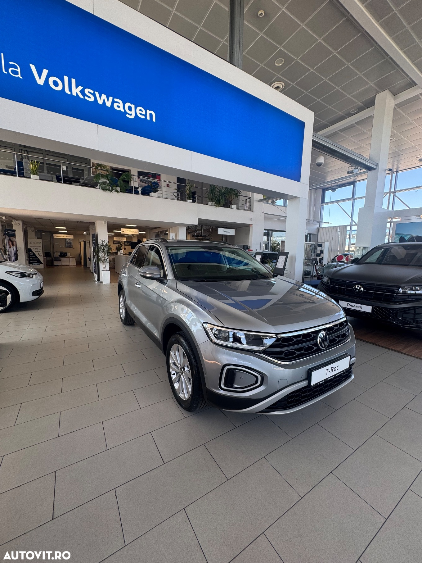 Volkswagen T-ROC 1.5 TSI DSG Advanced - 2