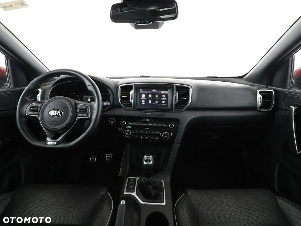Kia Sportage - 16